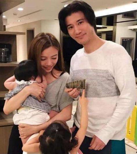 最近热门事件合集吃瓜 王力宏老婆为什么要撕王力宏,揭秘老婆撕王力宏背后的真相