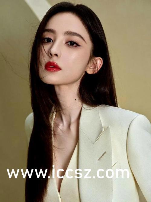 qq瓜群 黑料 爆黑料和曝黑料的用法,黑料、爆黑料与曝黑料，揭秘网络舆论背后的真相